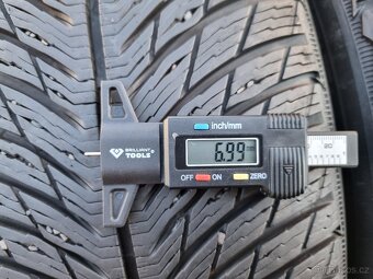 Zimní pneumatiky Michelin 235/55 R17 103H - 4