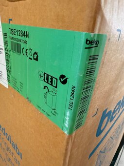 Prodam UPLNE NOVA NEVYBALENA lednicka BEKO - 4