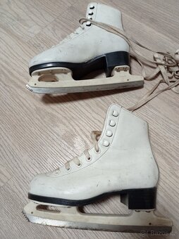 Dívčí lední brusle, vel. 31 - 4