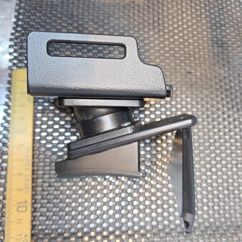 Držák mobilu pro vozy Volvo - 4