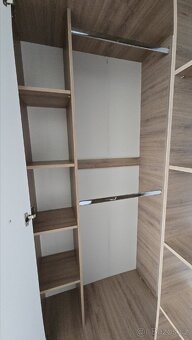 Dětská šatní skříň - 4
