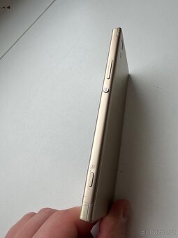 Telefon sony xperia - 4