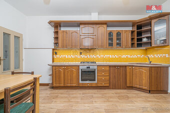 Pronájem rodinného domu, 416 m², Prostějov, ul. Husovo nám. - 4