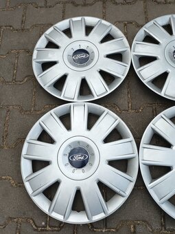 Originální poklice Ford 15' s výbavou - 4