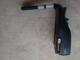 Základna Familyfix ( Maxi Cosi) - Isofix - 4