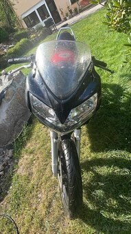 Honda CBR 125r - 4