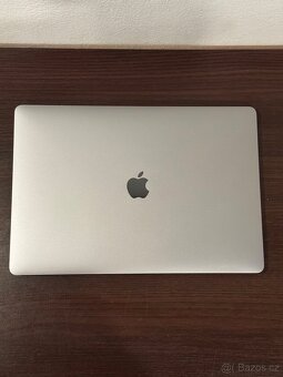 MacBook Pro 15" (2018) - i9/32GB/1TB - DPH - 4