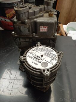 Výdejní čerpadlo na naftu. - 4