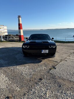 Dodge Challenger sxt plus 2018 3.6l v6 - 4