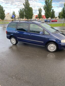 Volkswagen Sharan 2.0 tdi, 2009 r. - 4