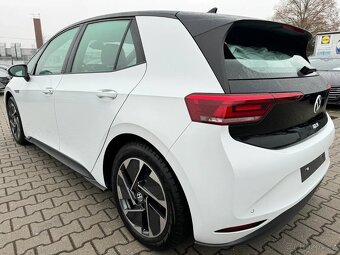 Volkswagen ID.3 Pro 107kw elektro/LED/senzory/nez.topení - 4