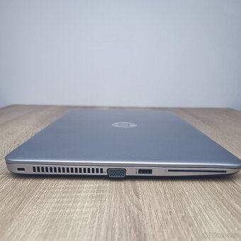 Rychlý Notebook HP - 4