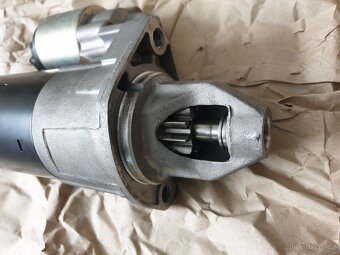 Startér BOSCH Mercedes - 4