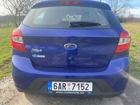 Ford Ka+ 1.2i 63 kW, kup ČR 12/2017 84 tis.KM výhřev sedadel - 4