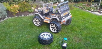 Peg Perego autíčko - 4