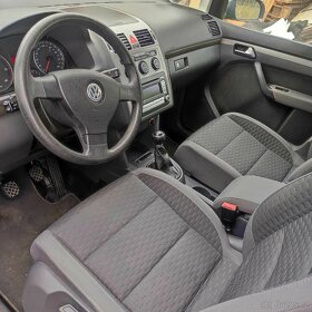 Volkswagen Touran II 1.9 Tdi 77 KW jen 162 tis km VYHŘ. SED - 4