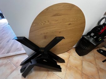 Jídelní stůl (masiv 120cm) + 4x židle - 4