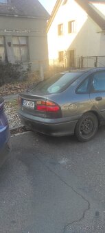 Renault Laguna - 4