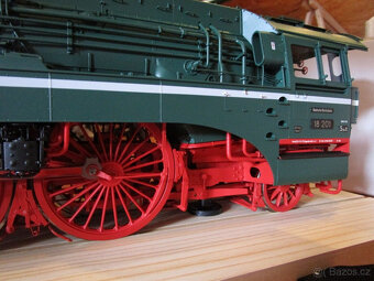 Parní lokomotiva KM1 BR 18 201 Gauge 1 101863 jako nová orig - 4