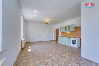 Pronájem bytu 1+kk, 31 m², Plzeň, ul. Barákova - 4
