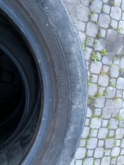 225/50 R17 - 4
