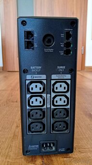 APC Back-UPS Pro 900 BR900GI - záložní zdroj 540W - 4