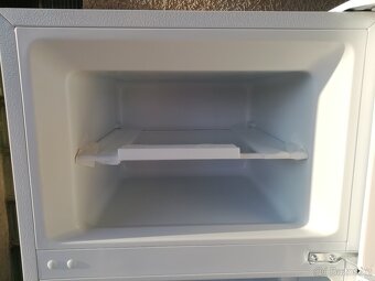 Lednice Mora CMH 2474 W - 4
