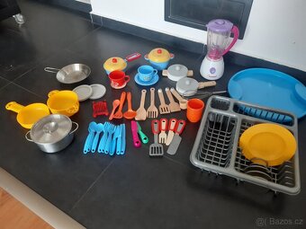 Dětská kuchyňka Lidl včetně příslušenství - 4