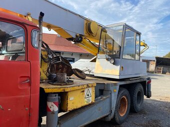 Autojeřáb Tatra Ad20 - 4