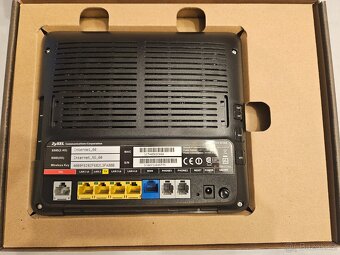 WIFI router ZYXEL - 4