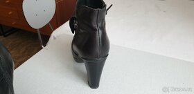 Dámské boty Lasocki vel.39 - 4
