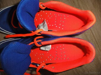 Futsalové kopačky Kipsta vel. 36 a sálovky Adidas vel. 35.5 - 4