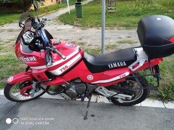 Yamaha - 4