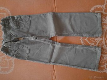 Dívka 4-6 let - Legíny, kalhoty, trička, šaty - 4