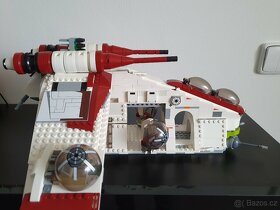 Star Wars - Válečná loď Republiky - 4