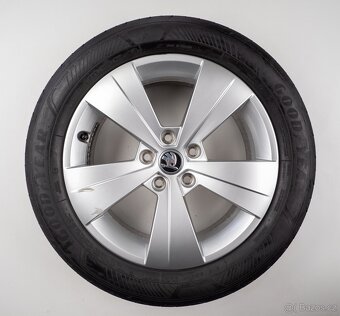 Škoda Superb - Originání 17" alu kola - Letní pneu - 4