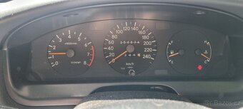Toyota carina e - 4