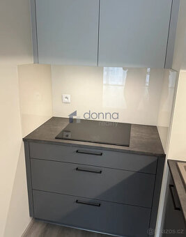 Pronájem bytu 2+kk/L 60m², ul. Poděbradská, Praha 9 - Hloubě - 4