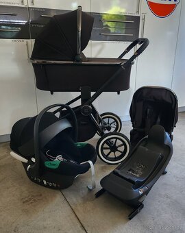 Moo Resea S+ 2024, trojkombinace top stav - 4