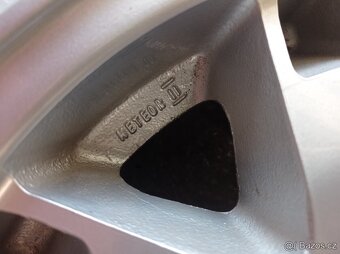 RARITA fungl novy 13" METEOR II ORIGINAL SKODA veteran - 4