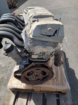 Mercedes Benz E320 W124 MOTOR 104992 - 4