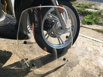 Honda SH 125i - 4
