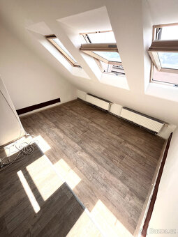 Pronájem bytu 2+kk, 48 m2, Kladno, ul. Amálská, 4.NP, cihla, - 4