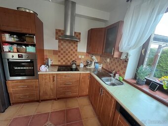 Kuchyňská linka do U + myčka Whirlpool (2roky) – skvělý stav - 4