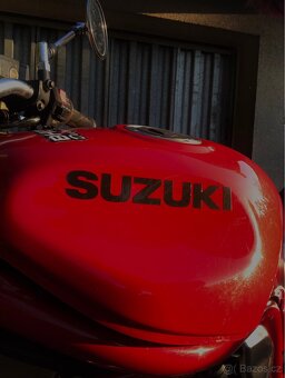 Suzuki bandit N600 - 4