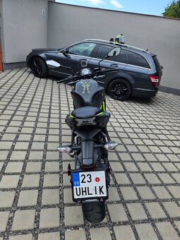Prodám  kawasaki  Z650 rok 2019 - 4
