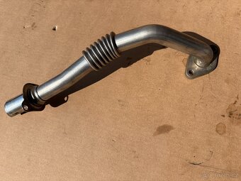 Trubka EGR ventilu ORIGINÁL 04L131521AR VW 2.0 Tdi - 4