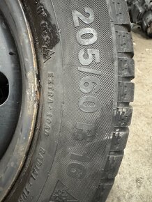 205/60/R16 - 4