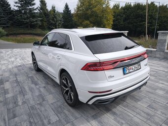 AUDI Q8 S LINE TOP VYBAVA ODPOCET DPH - 4