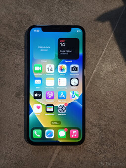 Apple iPhone X - 4